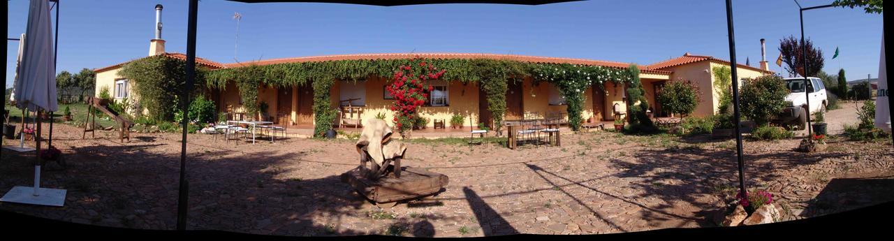 Hotel Rural La Cimbarra Aldeaquemada Luaran gambar